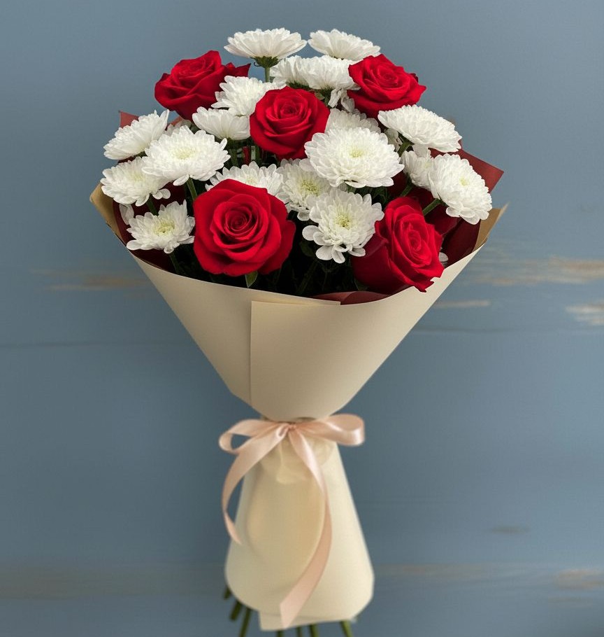 Букет цветов из: Розы и Хризантемы в Рыльске