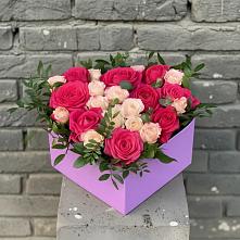 Цветочная композиция из Розы в коробке #REPLACE_PRED# Рыльске