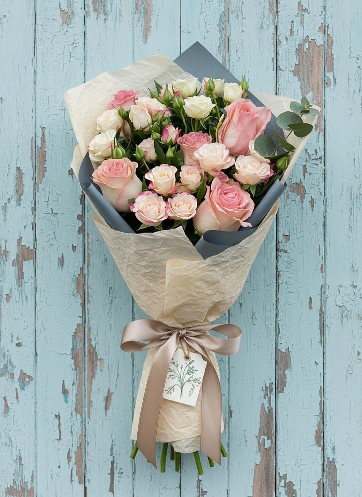 Букет цветов из: Розы в Рыльске