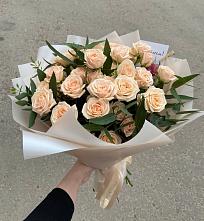 Букет Кремовые розы Латте в Рыльске