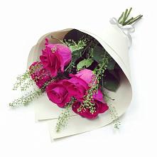 Букет цветов из:  Розы в Рыльске