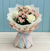 Букет цветов из:  Розы в Рыльске